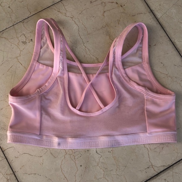 Under Armour Other - Pink Under Amour Sports Bra Under Armour Other - Pink Under Amour Sports Bra